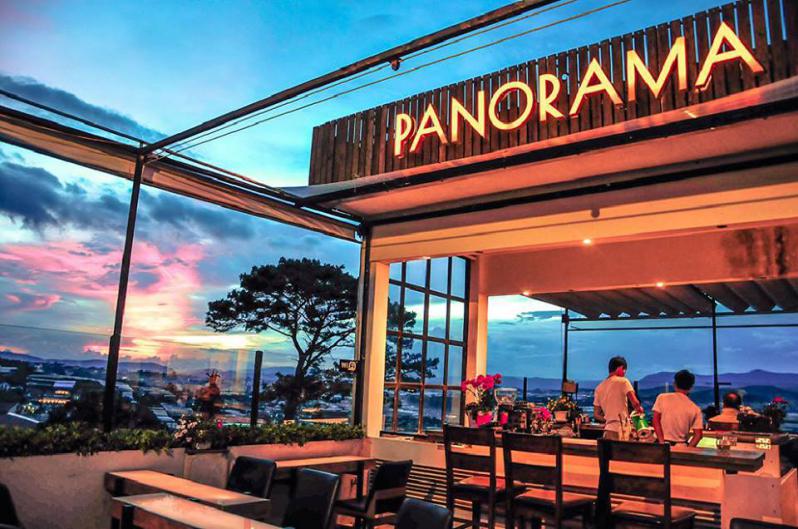 Quán Cafe ngắm thành phố Đà Lạt về đêm – Panorama