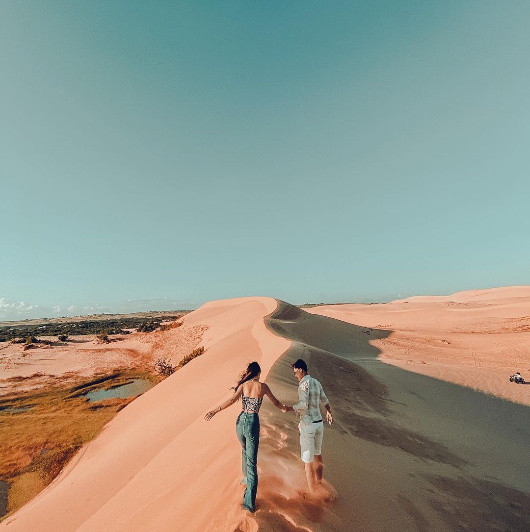 Lạc vào sa mạc cát bao la tại Đồi Cát Bay Mũi Né
