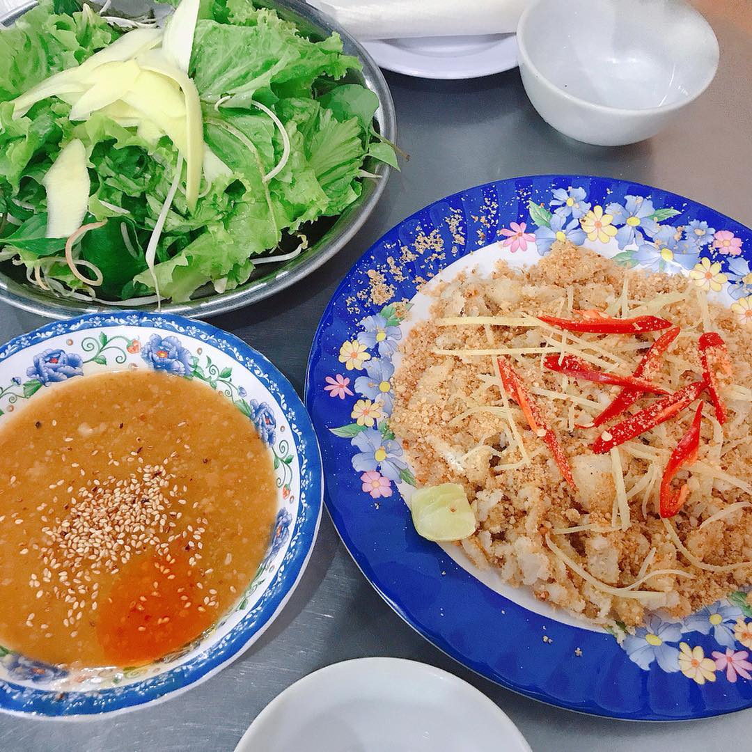 Gỏi cá Phan Thiết món ăn nhất định phải thử khi du lịch đến Bình Thuận